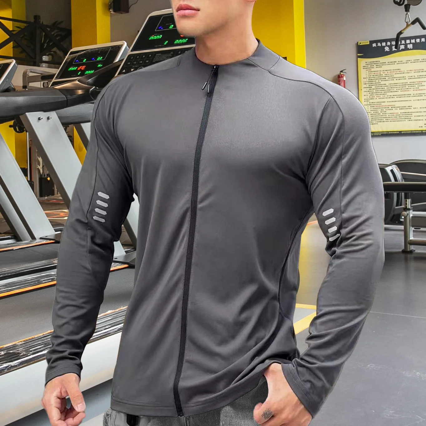 BSCI OEM Manufacturer High Quality Athletic Wear Fleece Hooded Exercise Clothes For Men Running Jacket