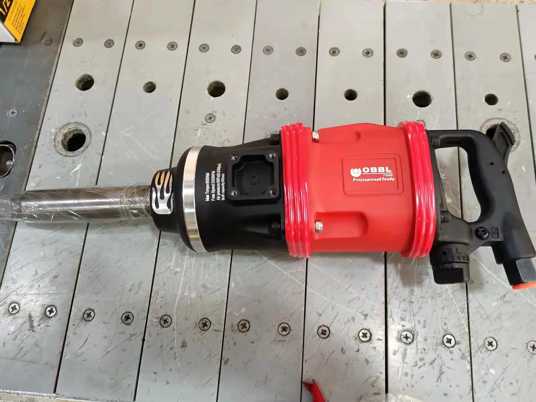 OBBL Heavy Duty Professional Industrial Air Impact Wrench 1 Inch Air Gun Pneumatic Air Tools for Truck and Buses