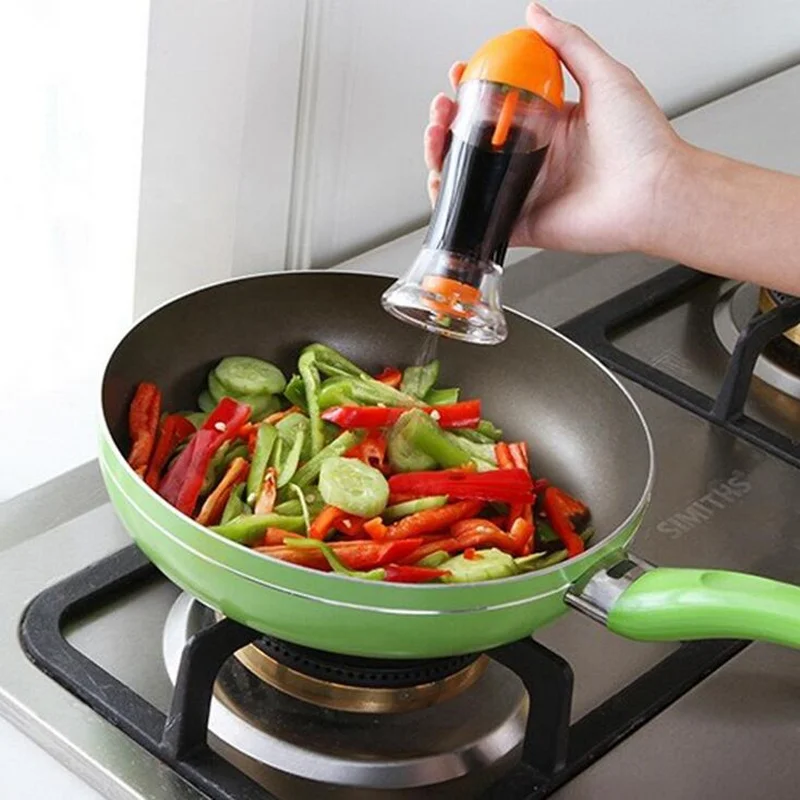 Kitchen Seasoning Bottles Controllable Oil Volume Button Oil Pot Vinegar Soy Sauce Spray Bottle Cooking BBQ CruetH27