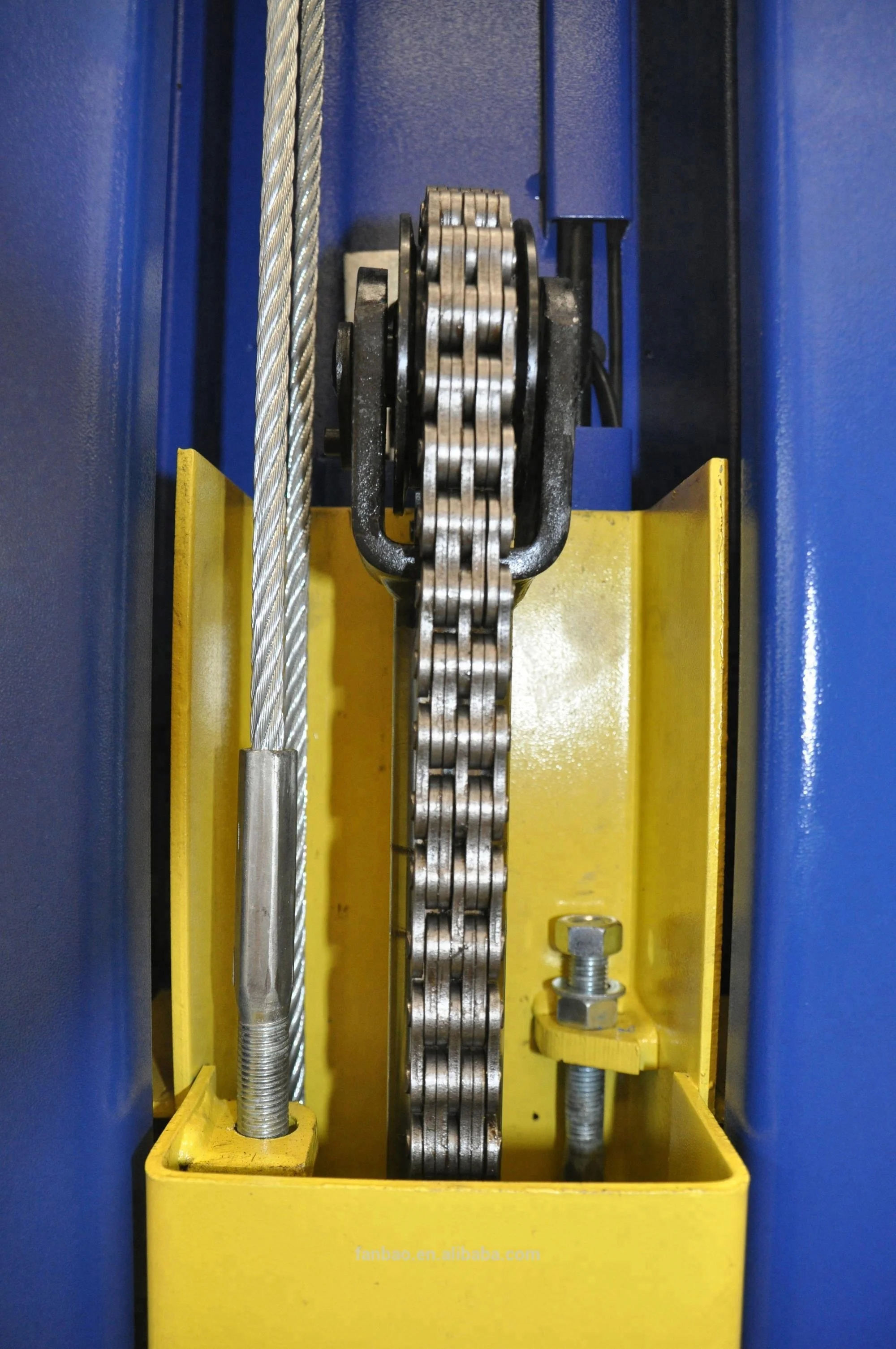 Parking System Car Yellow Lock Electronic Protection Color two post lift with electric release