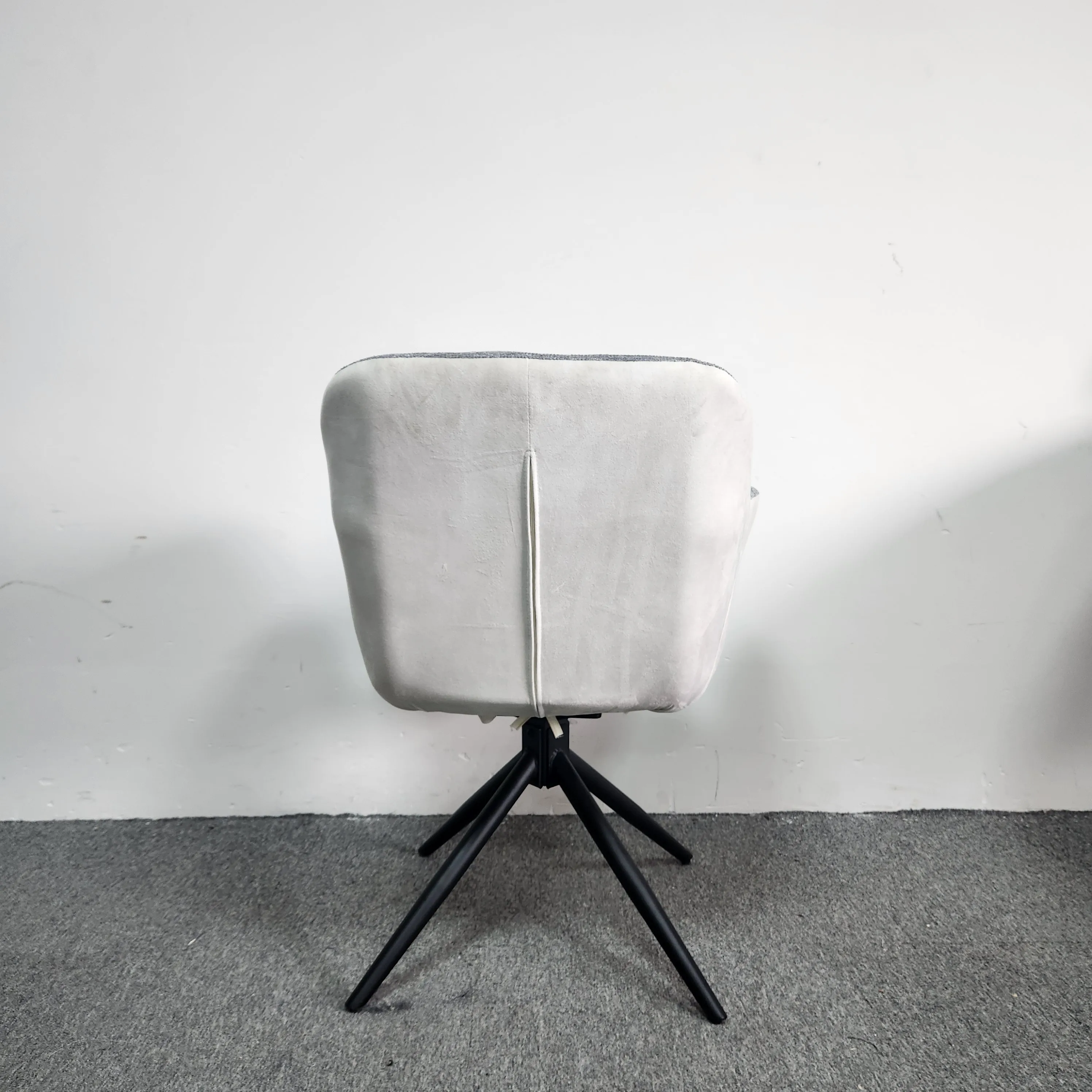 Hot Sale Nordic Modern Living Room Fabric Upholstered Swivel Accent Chair with X-shaped Matte Black Metal Base