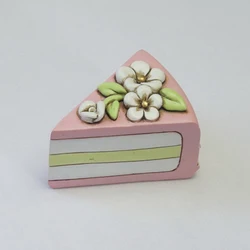 Artificial Resin Cake Pieces Decoration 3D Foods Statues Wholesale Custom Logo Gifts