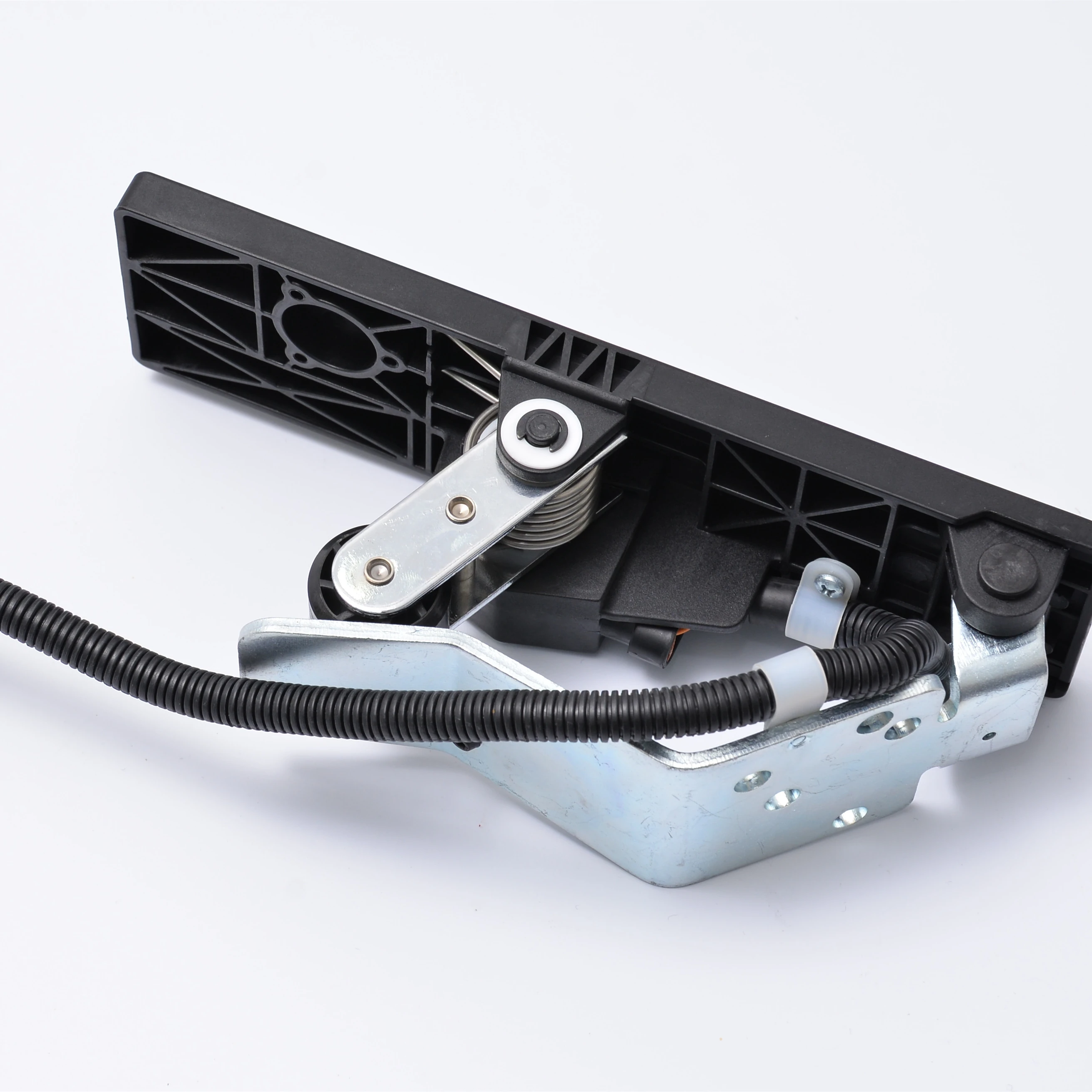 Electric vehicle pedal accelerator engineering freight tricycle refitted universal accelerator pedal