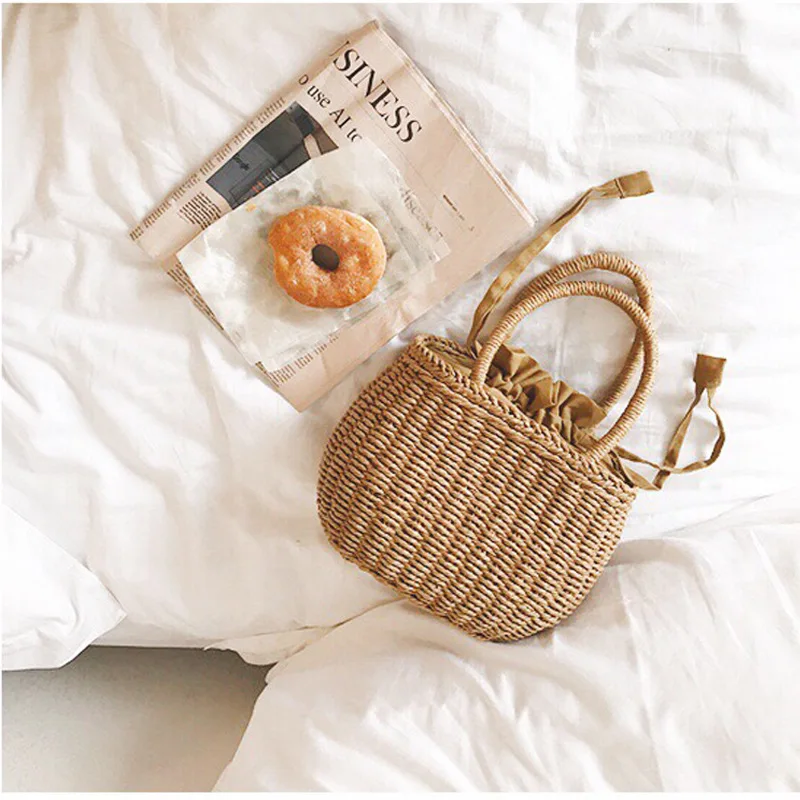 Factory direct wholesale handmade woven wicker bags fashion lady straw stitching beach rattan straw handbag bamboo basket bag