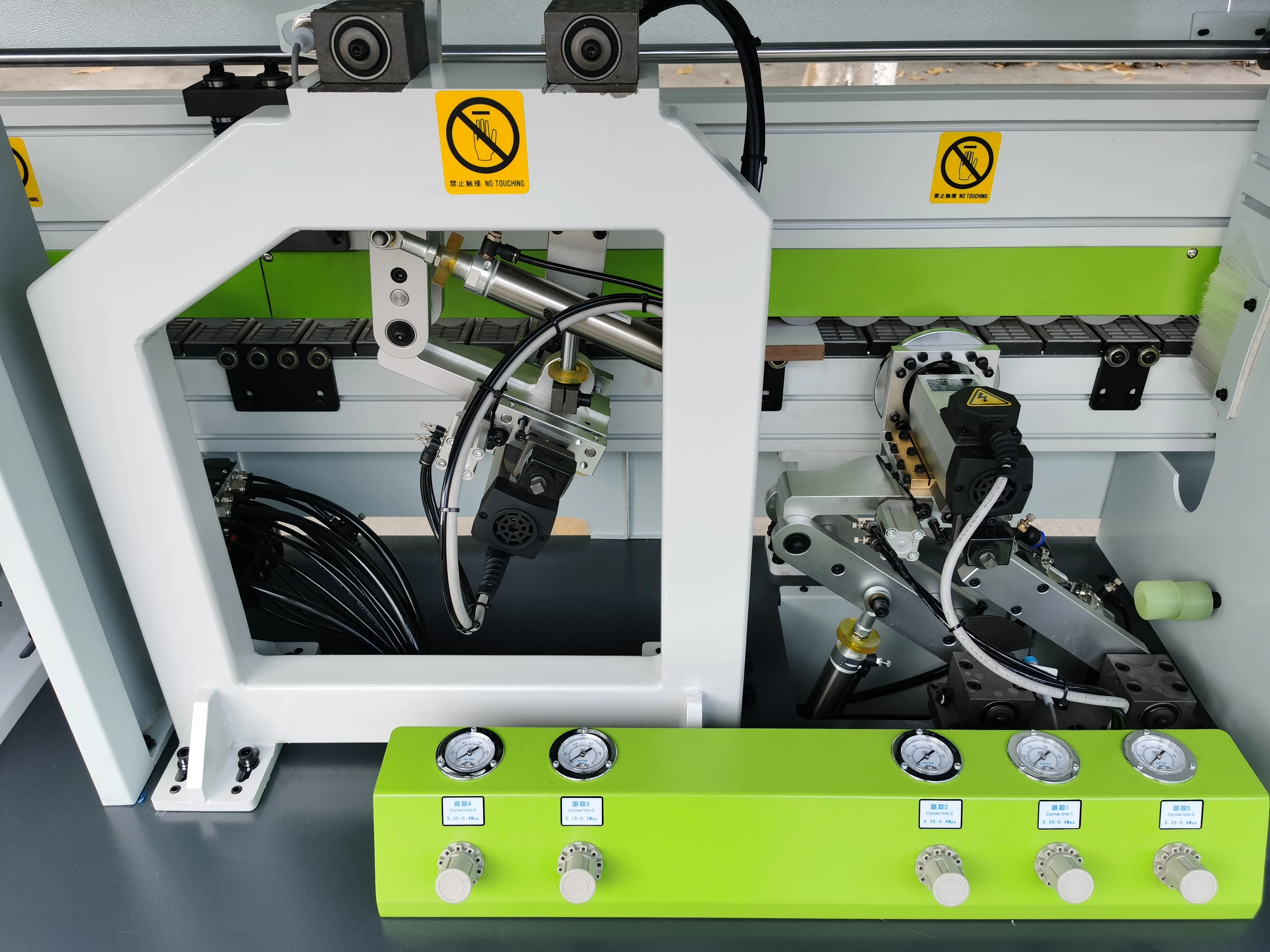 ZICAR MF50F 8 functions automatic edge banding machine with pre-milling corner trimming end cutting for making furniture doors