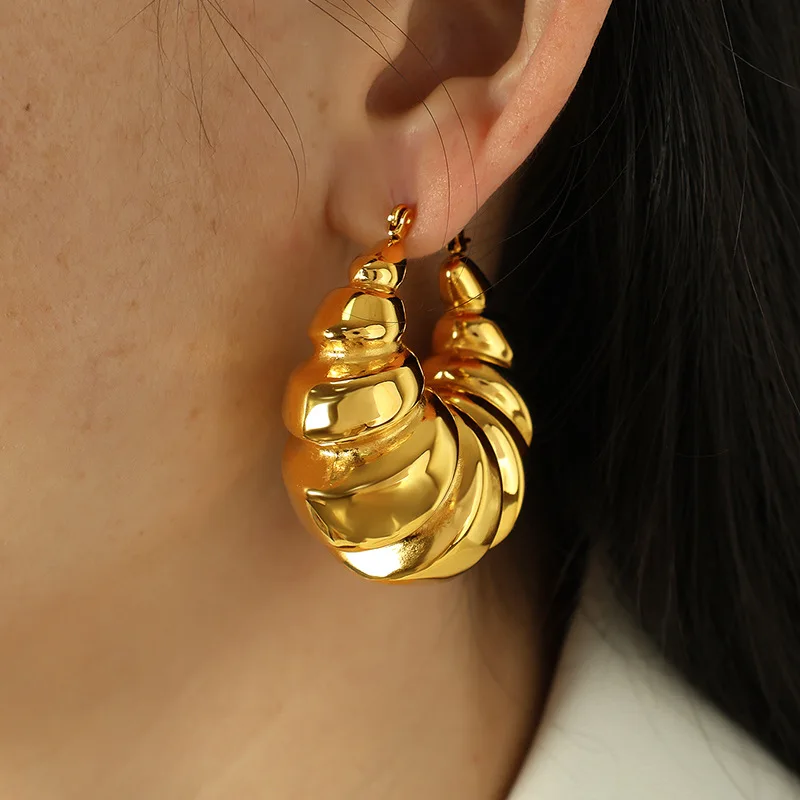 INS fashion earrings jewelry women 18K gold plated stainless steel geometric exaggerated big hoop huggies earrings wholesale