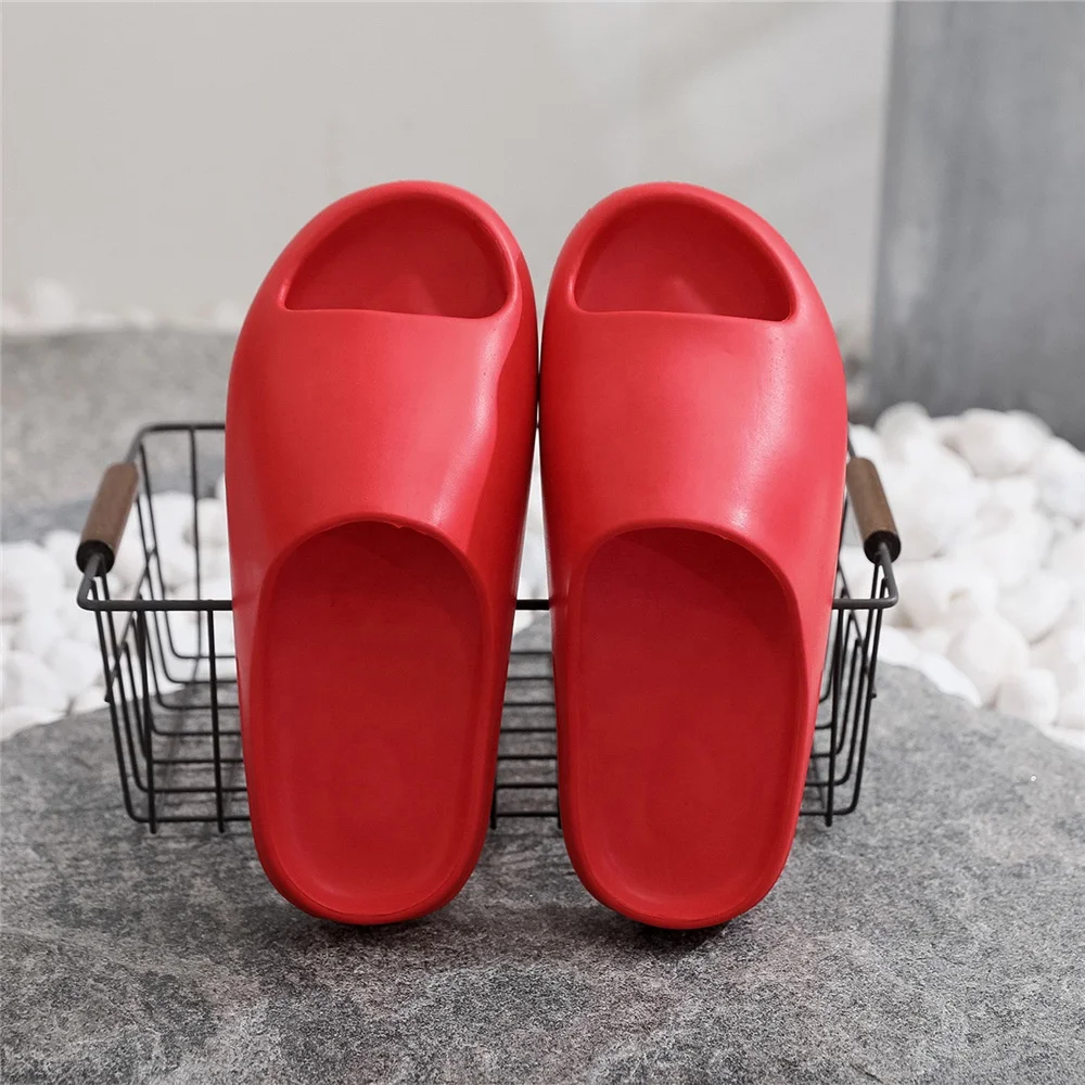  Новый тренд; EVA; Женские Yeezy тапочки; Легкие шлепанцы; Большие размеры; Удобные мягкие резиновые женские пляжные