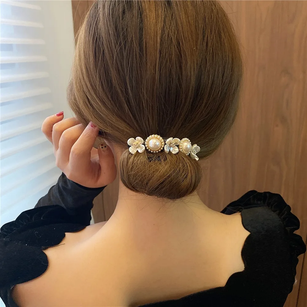 Korean simple non-slip lazy girls accessories flower coil hairpin new pearl hair clip hair stick woman hair stick accessories