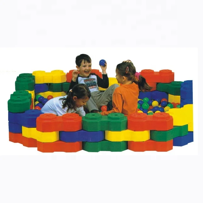 Детский пластиковый конструктор для сборки моделей