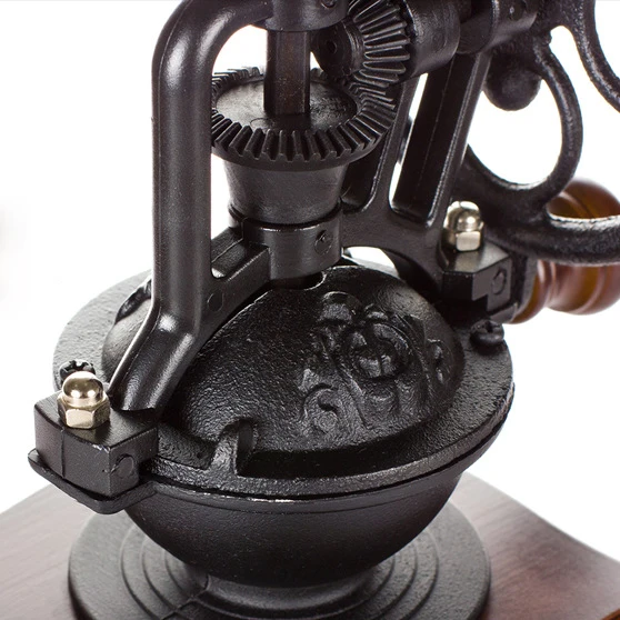 Wind Wheels Retro Hand Bean Grinder Portable Adjustable Coffee Grinder Mini Manual Coffee Maker for Home Use