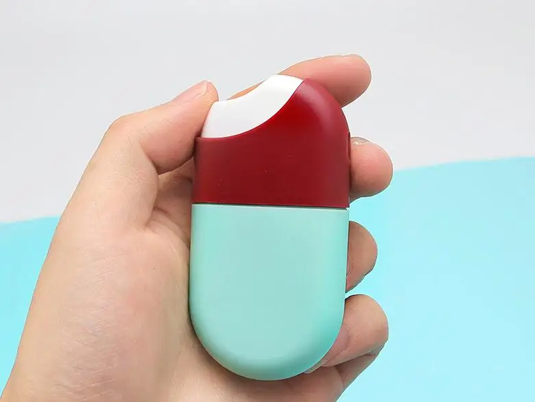 wholesale portable high quality 10ml 15ml 20ml round card plastic spray perfume bottle Manufacturers