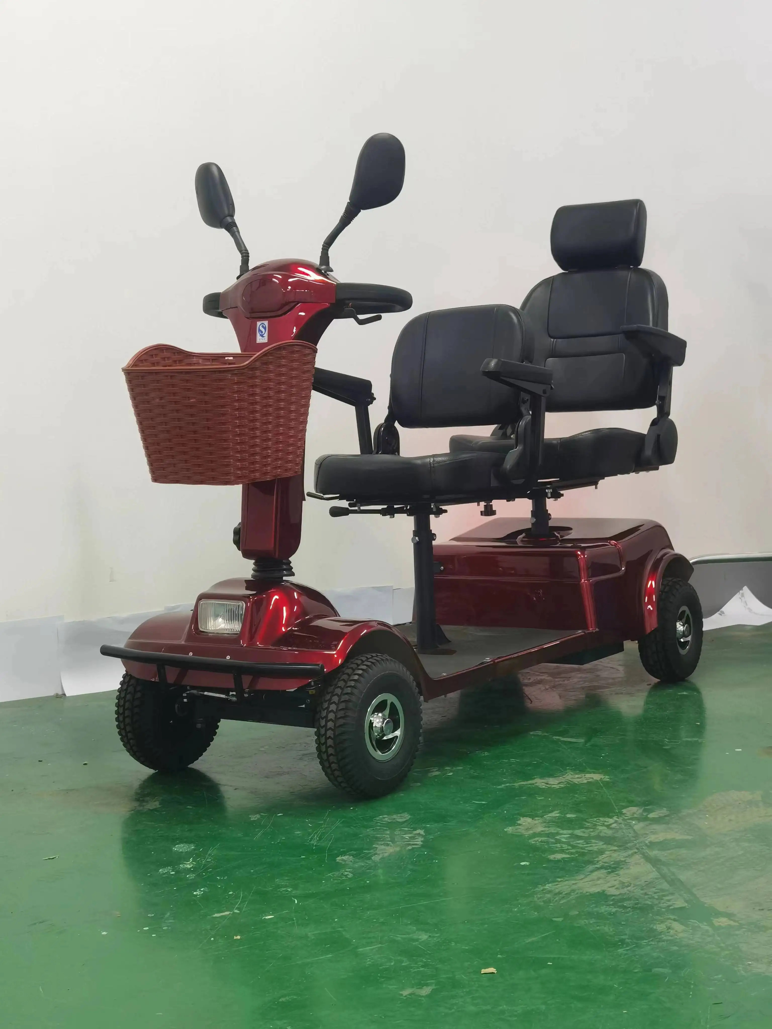 New design cheap double seats big power four wheels mobility scooter with double shock absorber can go 20KM for elderlys