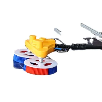 Multifit the 5.5 Meters Length of Double Heads with the Lithium Battery Supply Cleaning Brush for Solar Panel