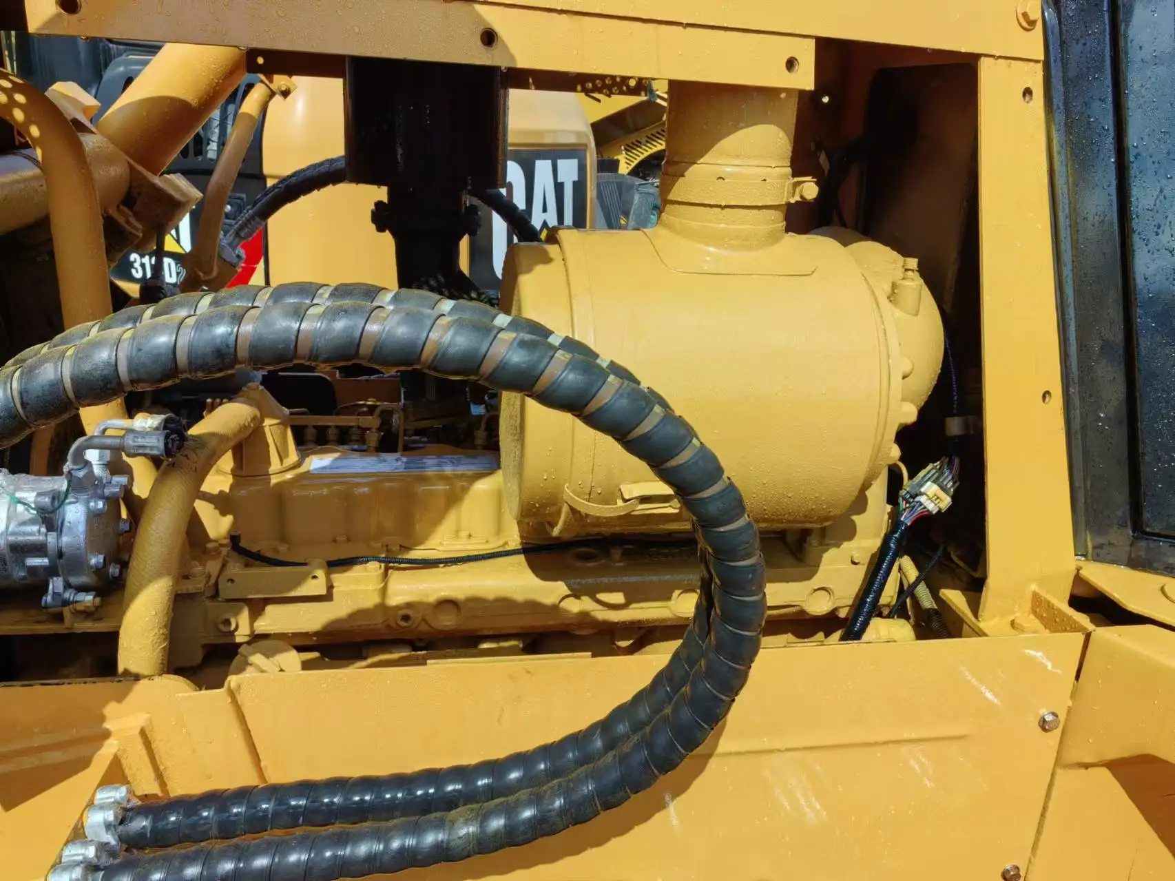 Used Cat D6G bulldozer for sale with low working hours