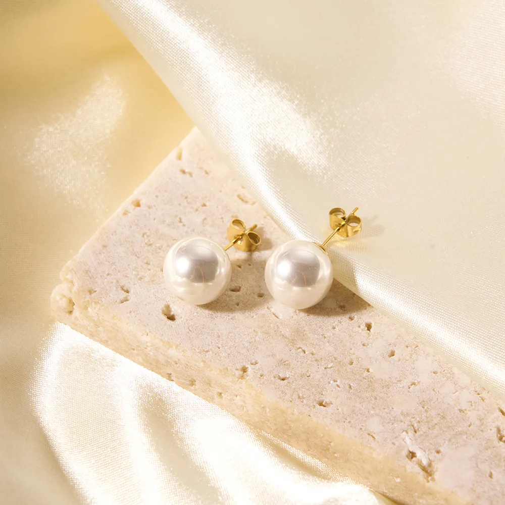 Hot Selling Fashion Minimalist PVD 18k Gold Stainless Steel Pearl Stud Earrings Women