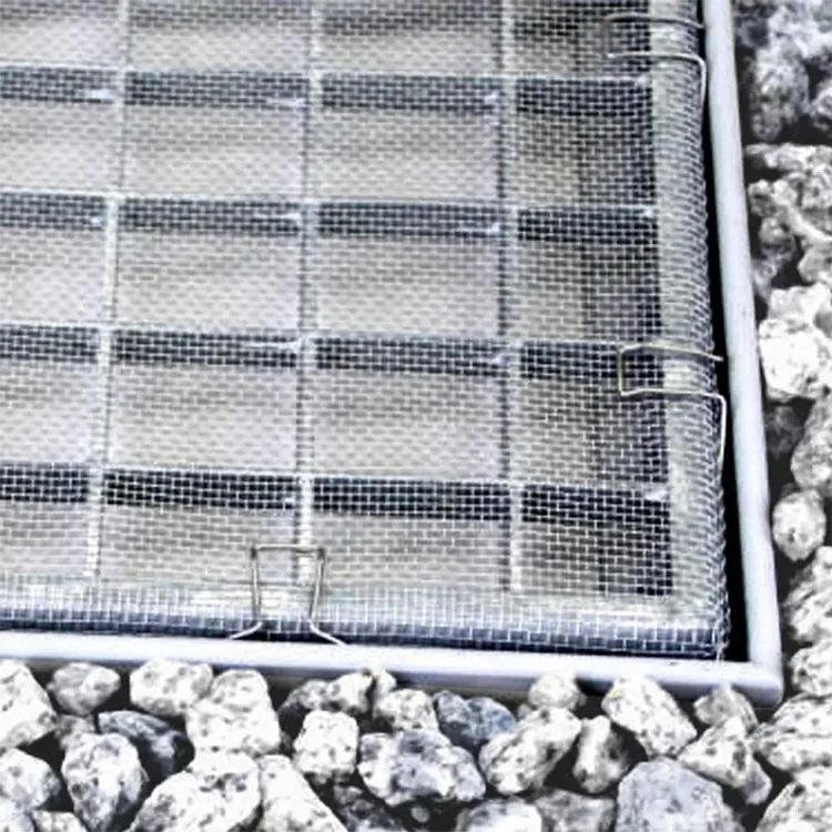 Aluminum roll for light shafts 120 x 60 cm Rat Proof Basement Window Screen Wire Mesh