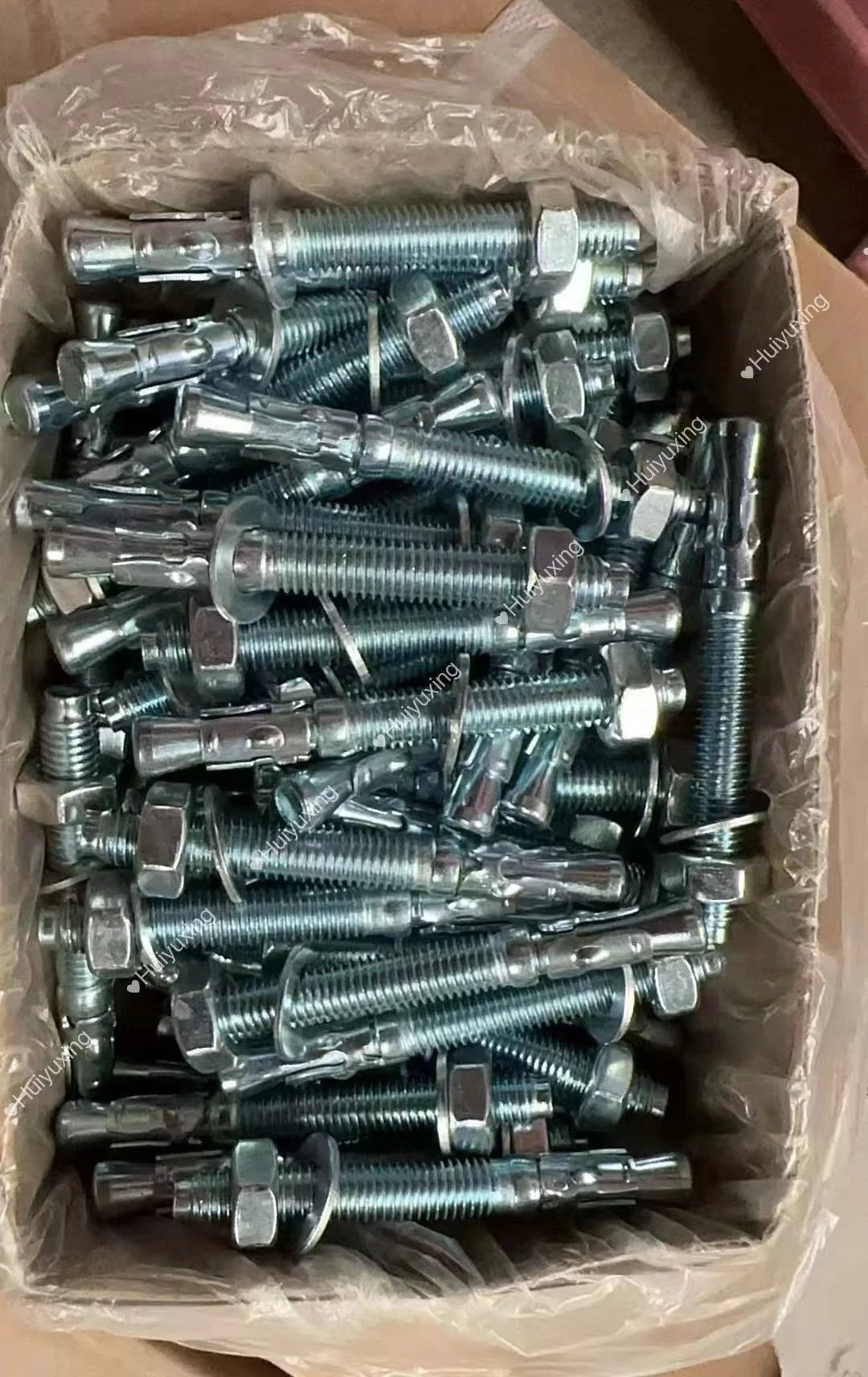 Factory Stock Wedge Anchor Bolt M16x140  Zinc Steel Grade 4.8 Wedge Anchor Expansion Bolts