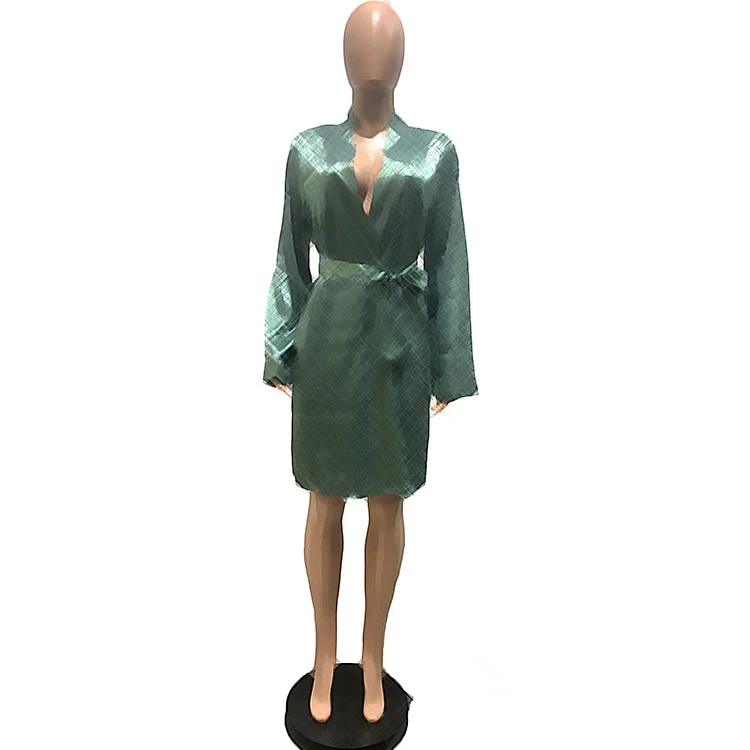 New Arrival Customs LOGO Women Satin Bath Robes Pajamas Designer Print Sleepwear Luxury Nightgown Silk Robe