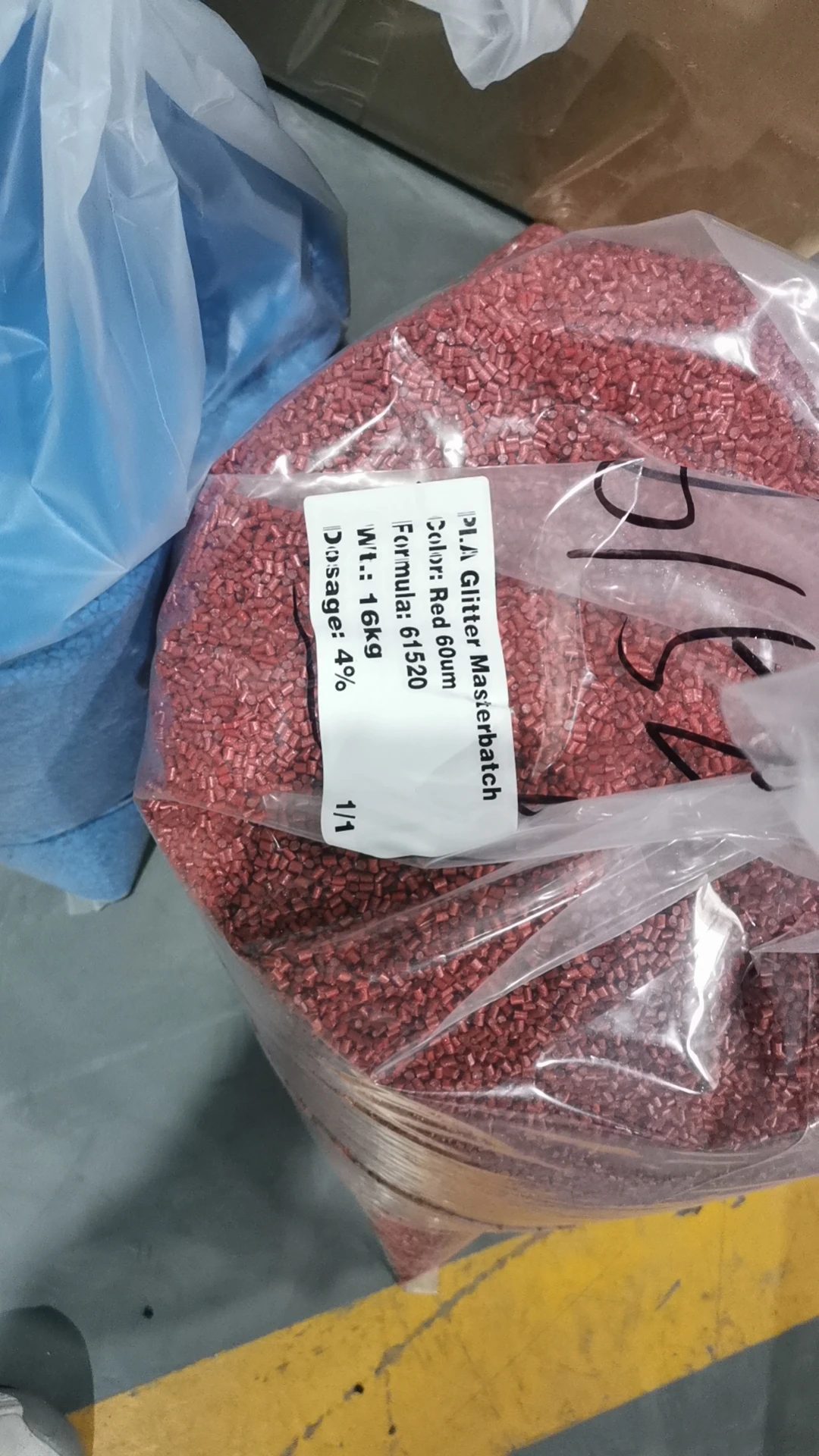 Rongfeng Masterbatch Factory PLA Glitter Masterbatch Custom Colors Green Blue Red Gold Silver Black Marble Flower Origin Packed