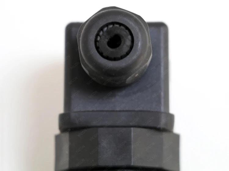 NICON waterproof atmospheric pressure sensor with display