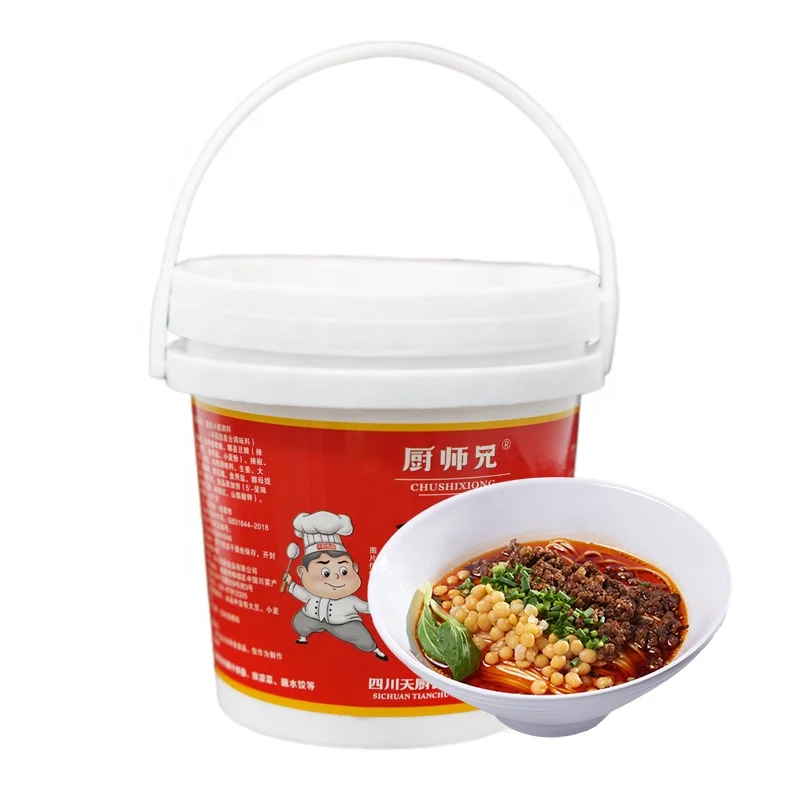 Tianchu 1kg wholesale Chinese Characteristic Spicy Flavor Sauce Noodle Sauce Delicious Condiment Noodle Seasoning