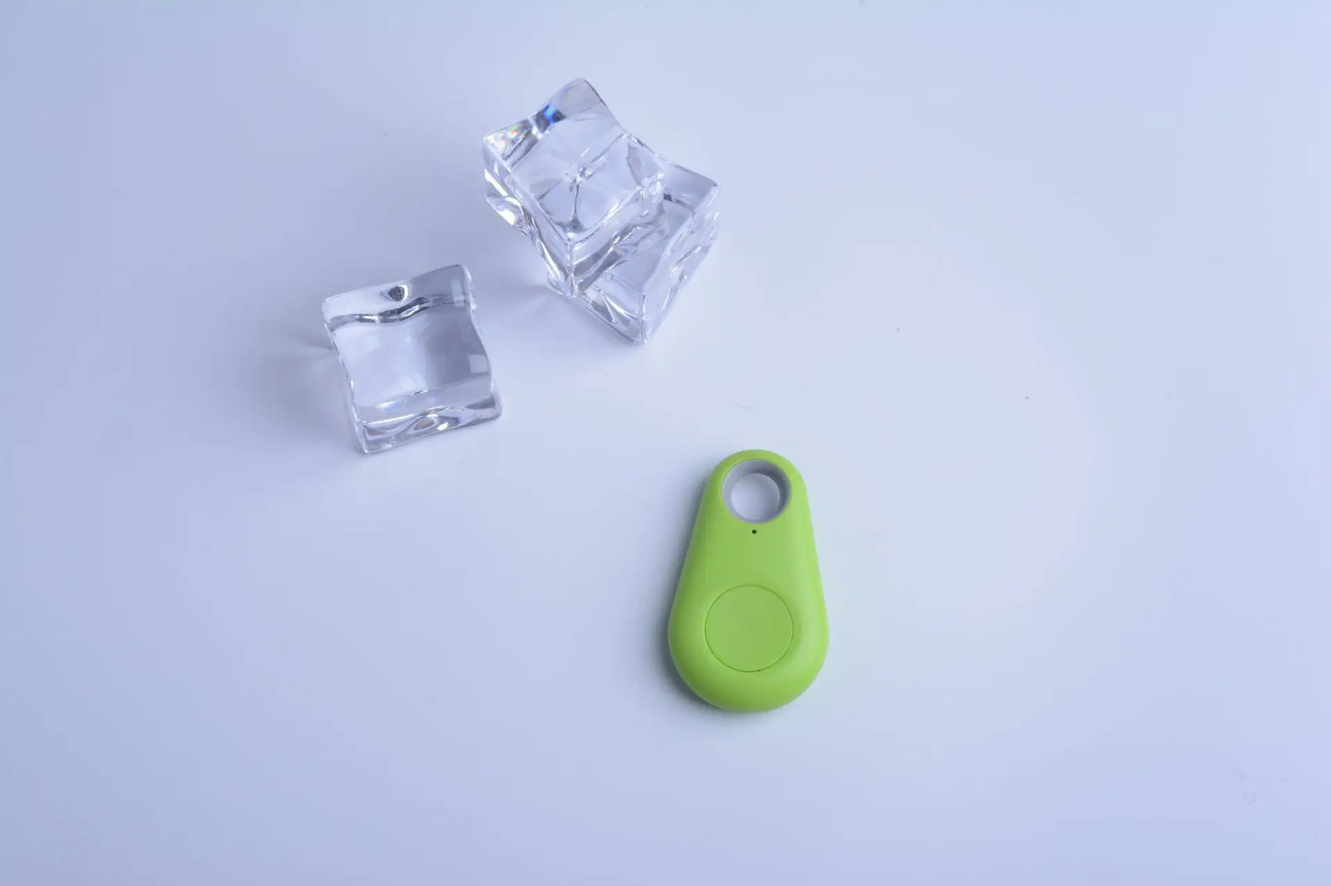 Intelligent GPS positioning cat and dog two way alarm tracker GPS tracking collar