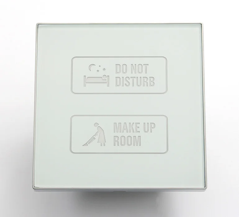 Hotel rooms DND & Make up room system