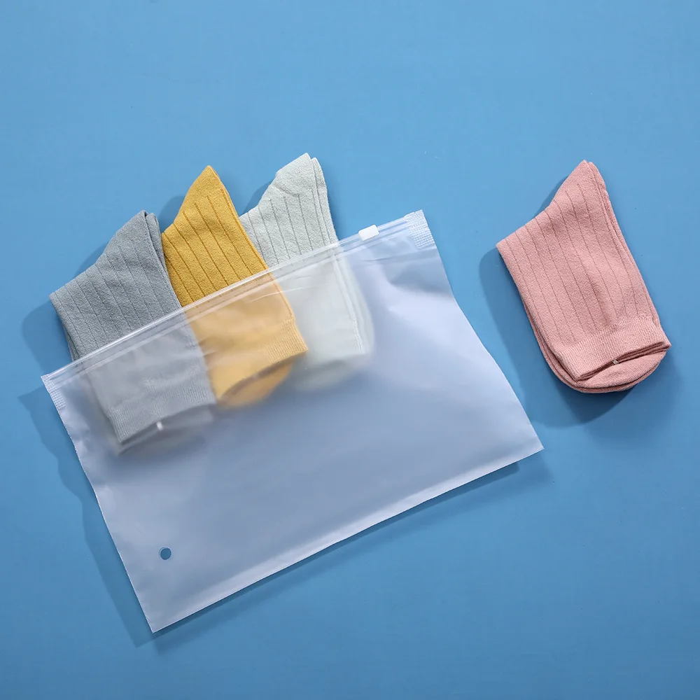 Resealable Matte Self Sealing Slider Custom Zipper Bag, Bikini Socks T shirt Clothing Packaging Sliding Frosted Zipper Bag