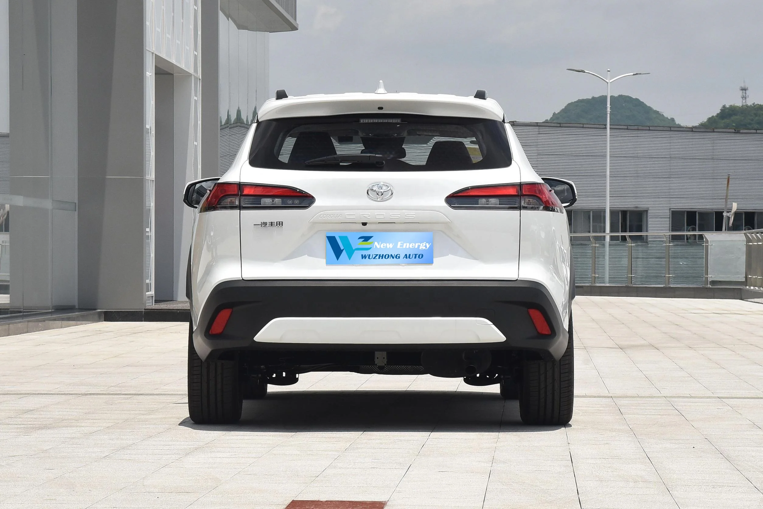 2023 Hot Sale Petrol Engine Vehicle Toyota Corolla Cross CVT Elite 171Ps Vehicle Petrol High Speed 180km Petrol Car for Adults