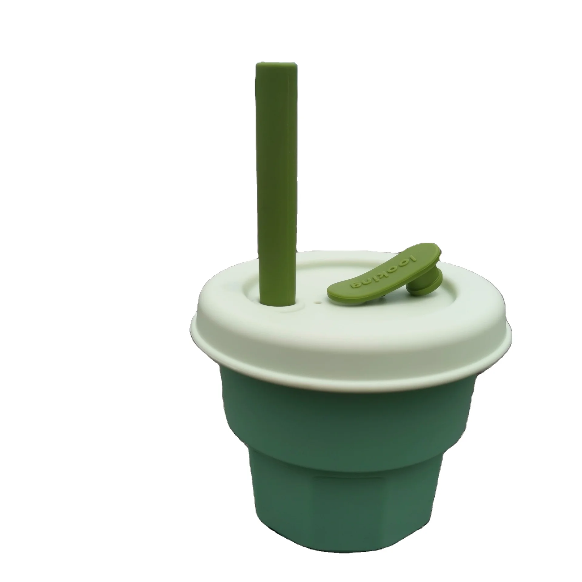 Детская силиконовая чашка для воды