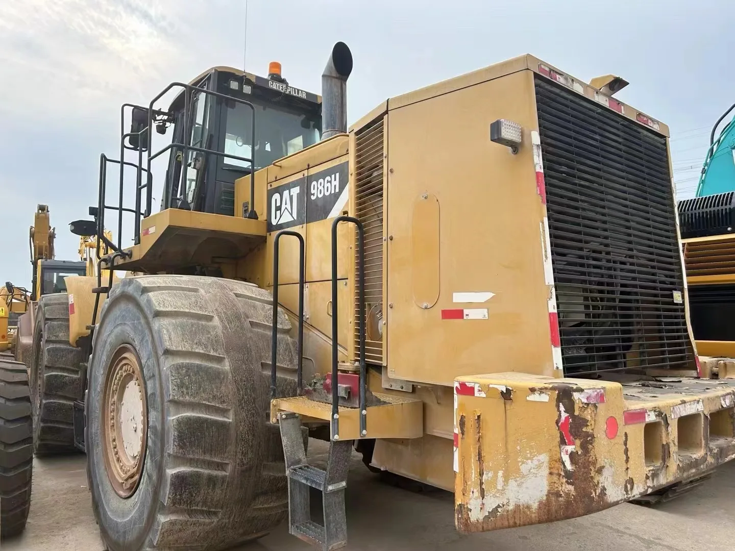 used engineering & construction machine factory cheap price caterpillar 986h wheel loader cat 986 hydraulic front payloader sale