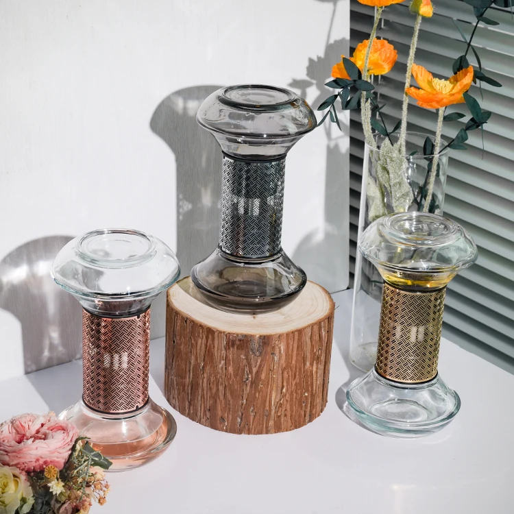 Wholesale Aroma Natural Scented Preserved Flower Glass Bottle Reed Diffuser With Luxury Gift Set