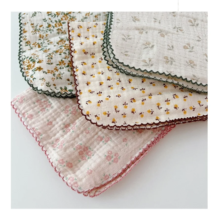 Modern Print 4packs 4 layers Soft And Breathable Prewashed Cotton Boho Vintage Floral Muslin Baby Burp Cloth Bibs set