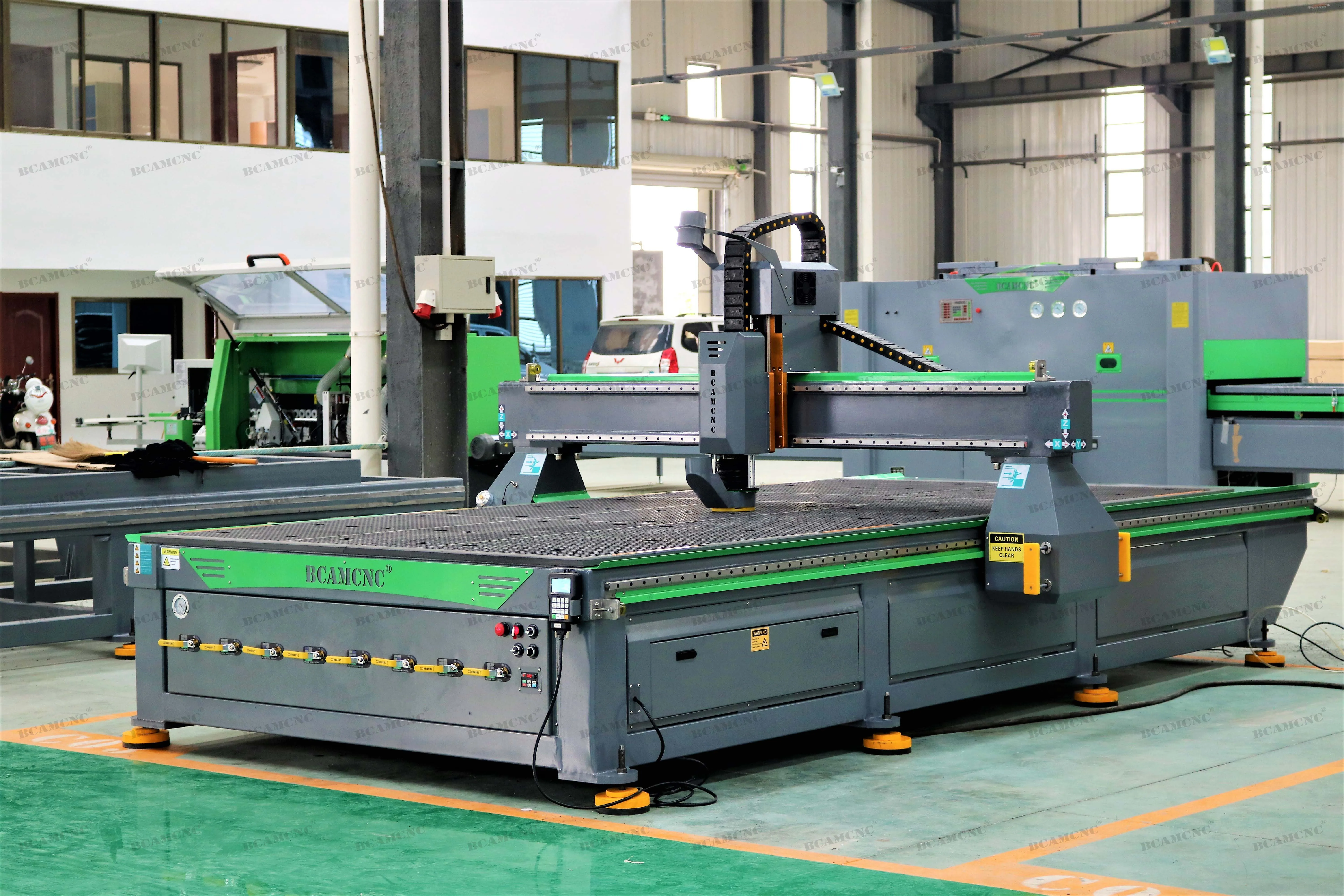 General industrial equipment BCM1325 CNC woodworking machine 3d wood cnc router