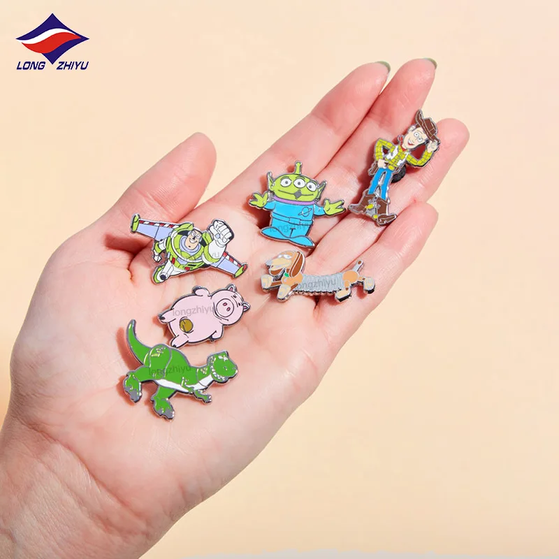 Longzhiyu 15 Years Manufacturer Cartoon Enamel Pins Custom Hard Enamel Lapel Pin Badges for Decorations