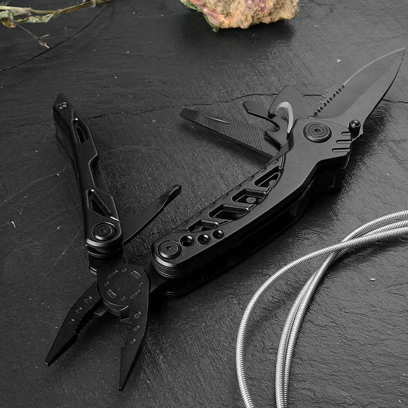 8 In 1 Stainless Steel Outdoor Multi-Function Tool Pliers Portable Folding Combination Multitool Pliers For Outdoor Camping
