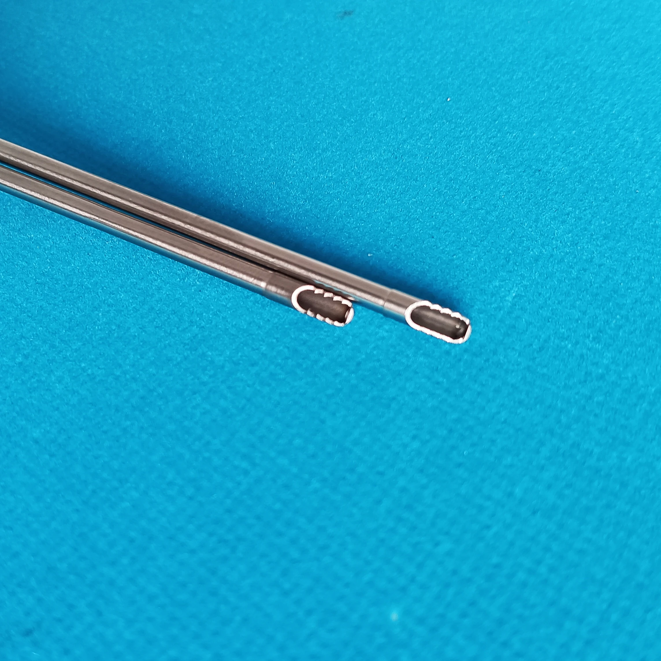 Sport Medicine Small Joint Shaver Handpiece 14cm 23cm Surgical Arthroscopy Shaver Blade