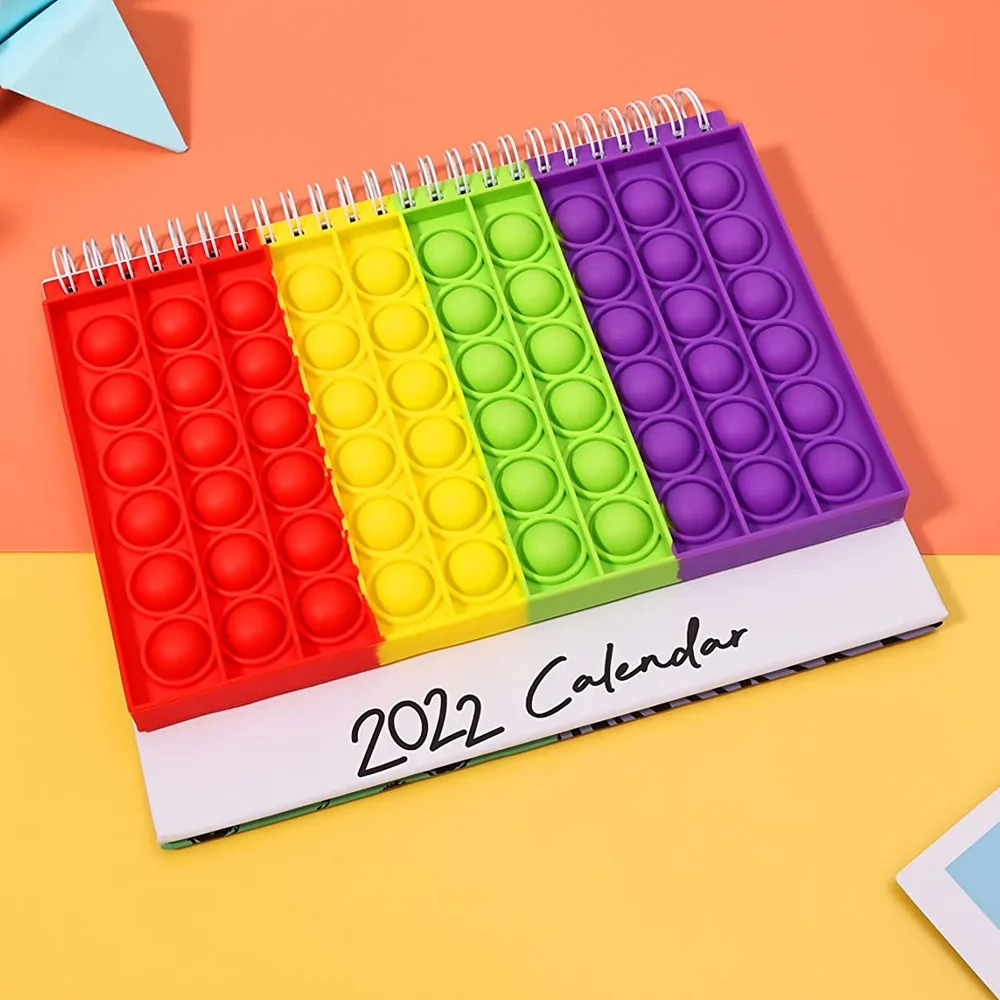 2022 New Year 365 Day Custom Customized 3D Kpop Plastic Pop Up Pocket Office Weekly Daily Wall Desk Pad Avent Calendar