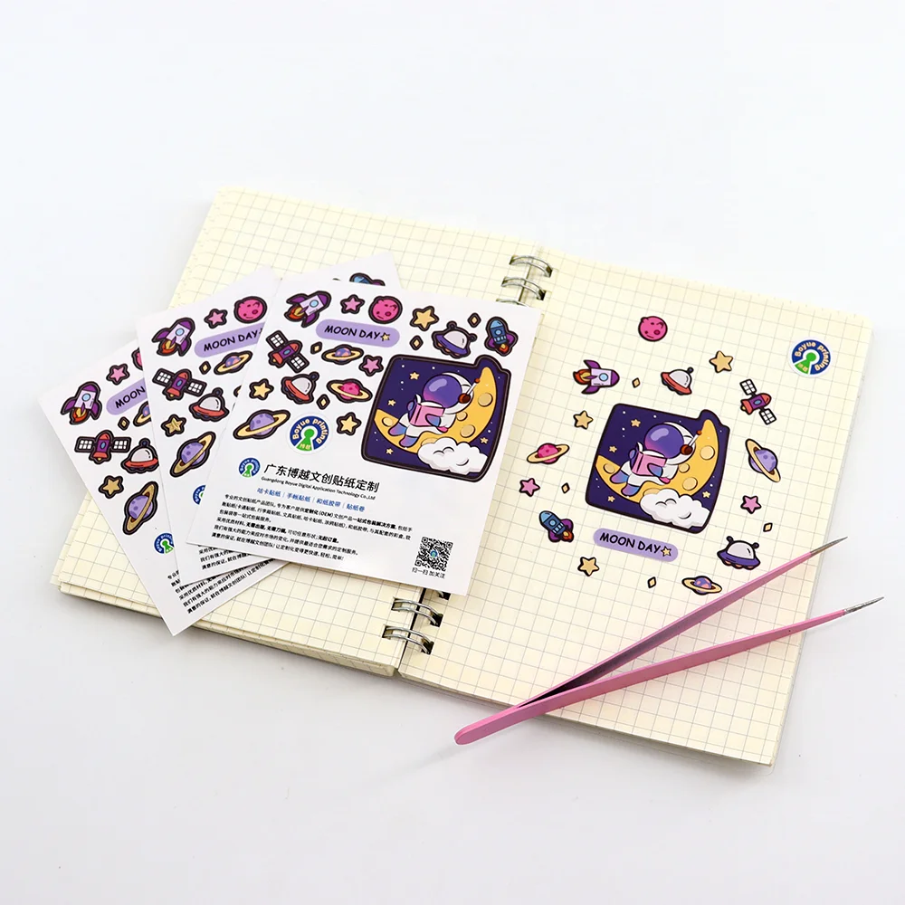 Customised Luxury Waterproof Transparent Hologram Sticker Sheet High Quality Permanent Custom Candle Barcodes Kiss-Cut Design