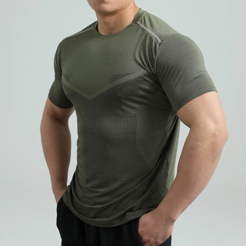 Oem Men Active Wear Gym Sports Running Tshirt Wholesale Athletic Clothes Manufacturer Small Orders Custom/