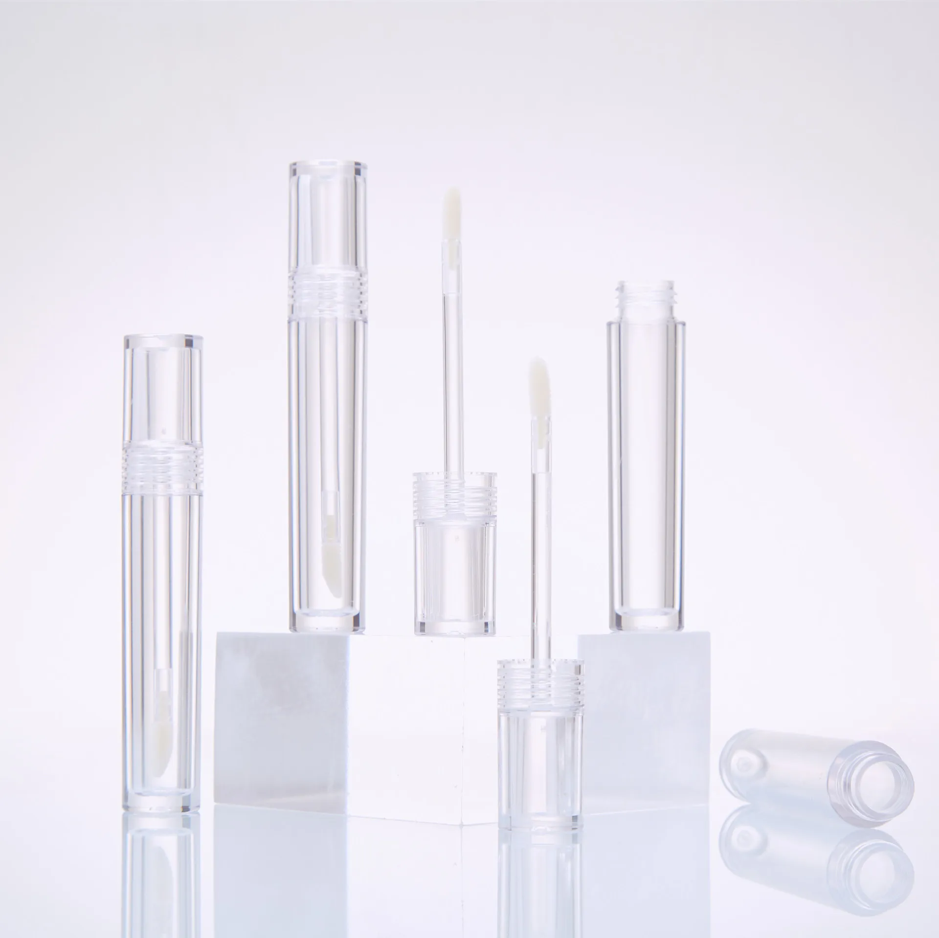 5ML Transparent Lip Gloss Tube Custom Private Label Clear Lipgloss Wand Tube Wholesale