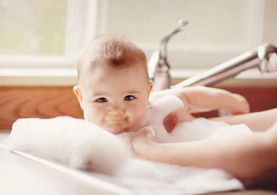 
OEM Baby Soap Goat Milk Whitening Moisturizing Soap Bar Soap For Baby/Jabon De Bano Para Bebe 