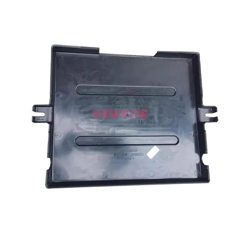 Китайские Запчасти для легких грузовиков 1025 1040 1061 Крышка батарейного отсека 3703035E0