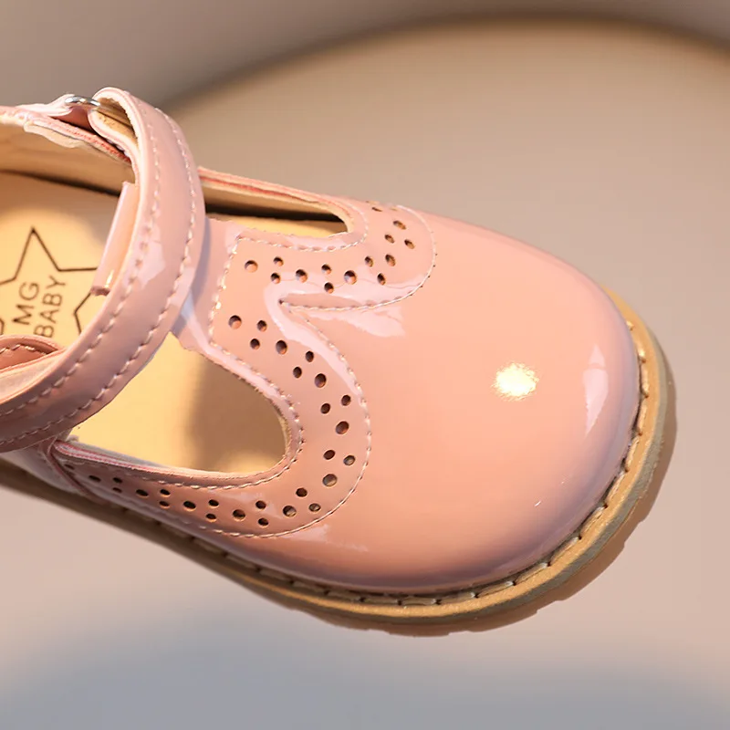 Spring 2021 Baby Toddler Girls Vintage T-Strap Flats Little Kids Genuine Leather Mary Jane Children Pink White Black Dress Shoes