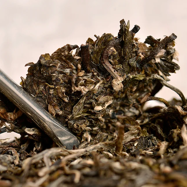 2018 Yunnan Mengku Xueshancuiya Raw Puer Tea Cake Tea 357g