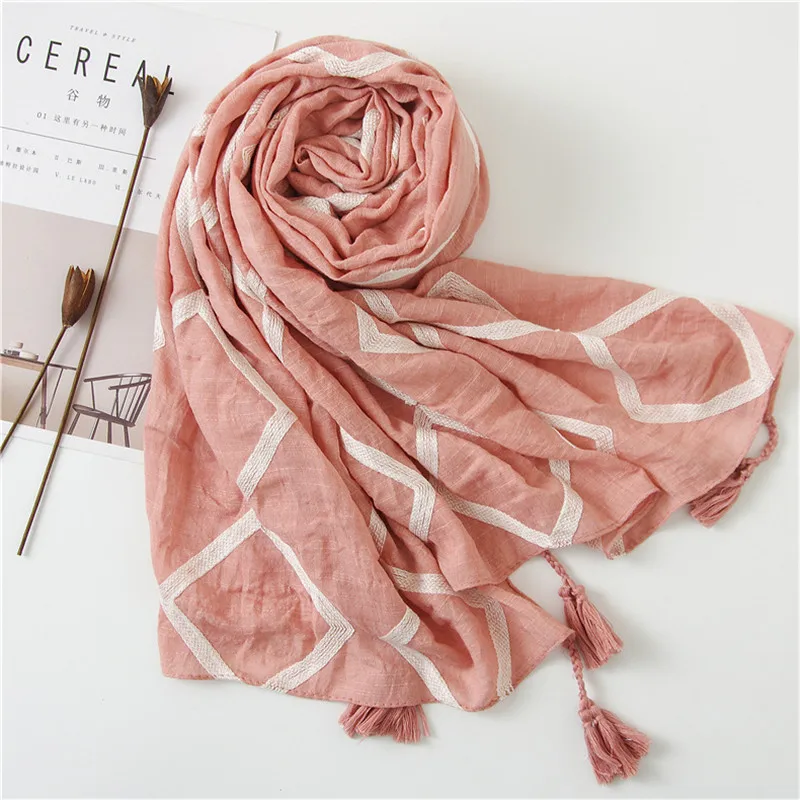 Popular floral printing cotton hijab with beads stitching edges Muslim women scarf soft viscose cotton wraps cotton hijab