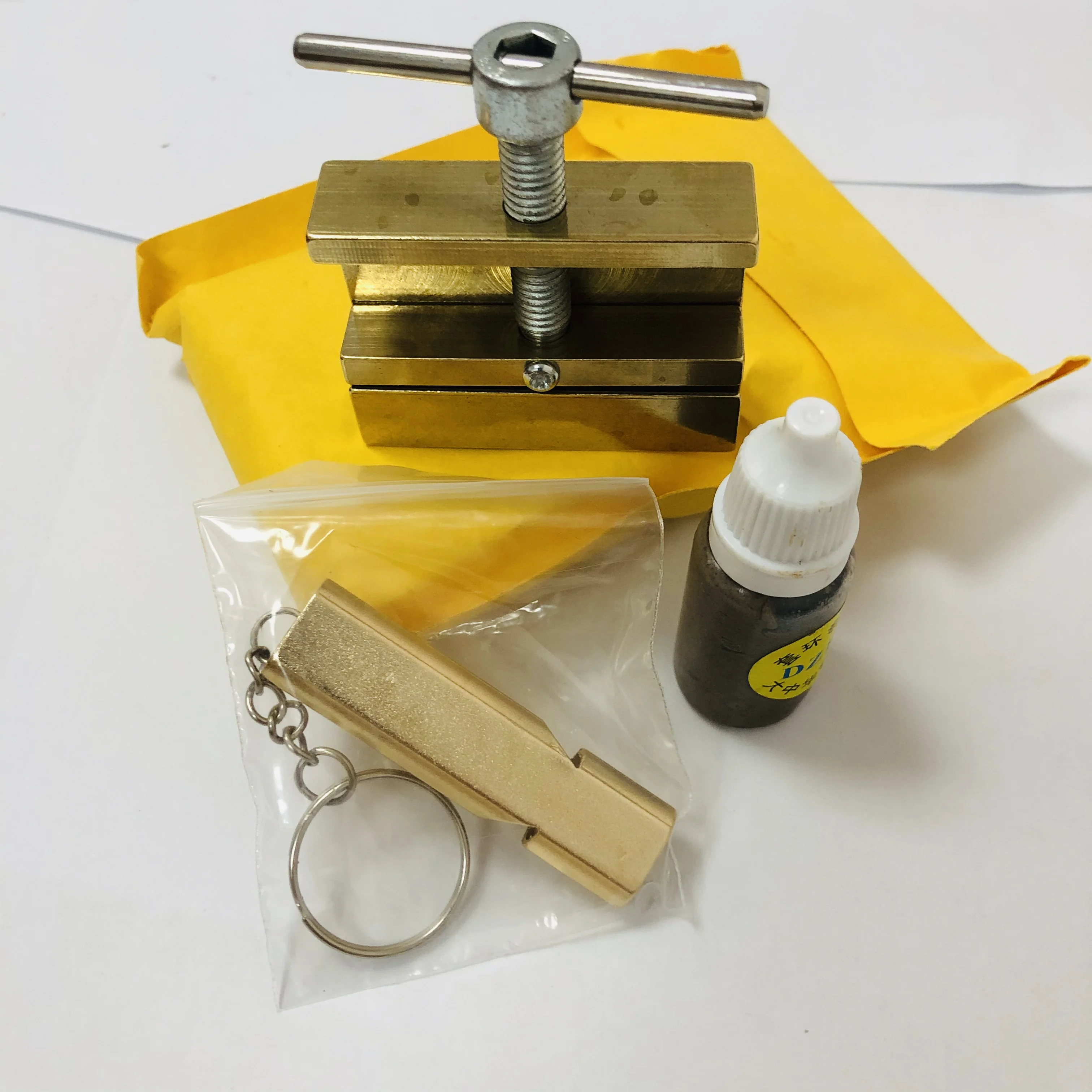 
Pigeon supplies pigeon loop accessories 