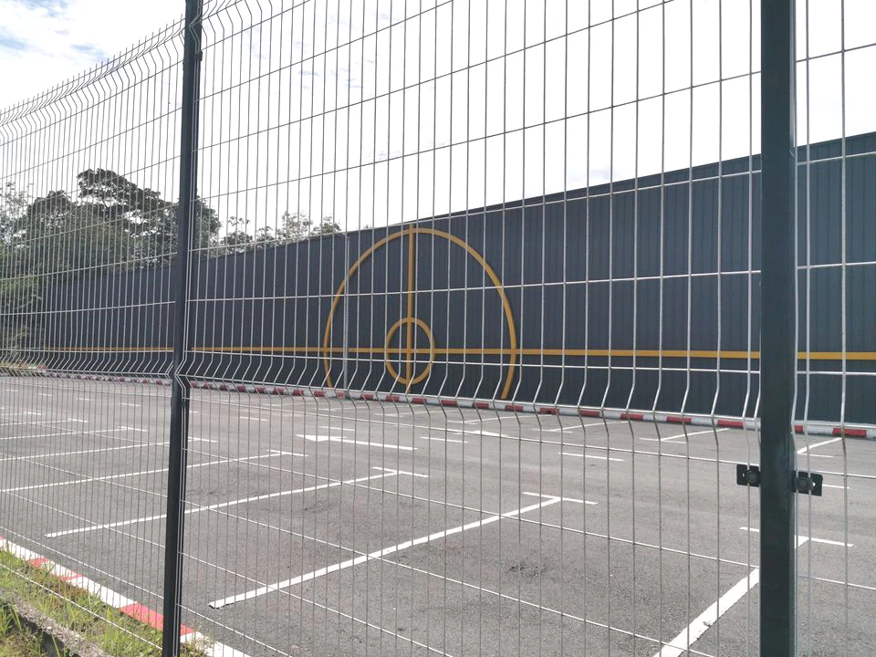 Eco friendly hot selling grassland pasture orchard area 3d fence farm guard field fence with stables posts and easy to stall