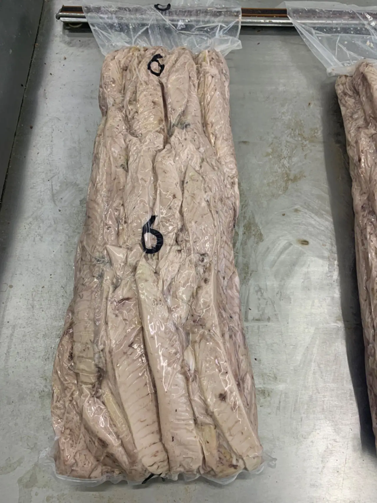 Seafood Low-Fat Nutritious Frozen Yellowfin Tuna fresh chilled yellowfin tuna loins suppliers