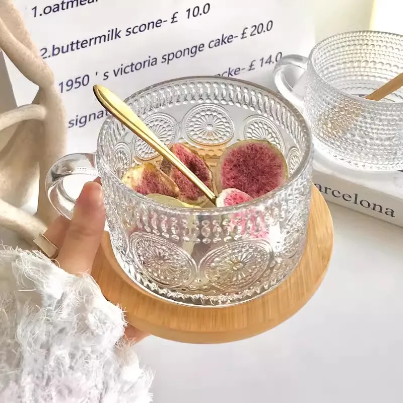 Vintage Glass Coffee Mugs with bamboo lid Clear Breakfast Cups with Handle Stackable  Luxury Transparent Embossed Glass Cups